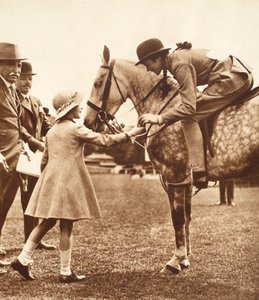 La princesse Elizabeth et un concurrent, journée des enfants au Richmond Horse Show